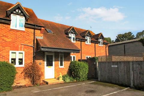 2 bedroom ground floor flat for sale, Park Court, Thame