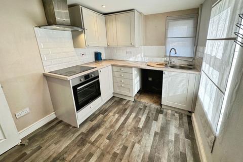 3 bedroom end of terrace house for sale, Farm Street, Gloucester GL1