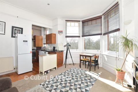 2 bedroom flat for sale, Preston Park Avenue, Brighton, East Sussex