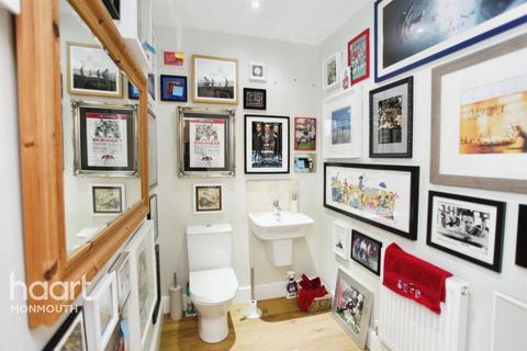 4 bedroom detached house for sale, Meadow Walk, Chepstow