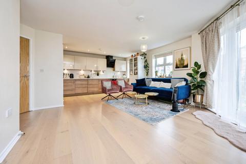 3 bedroom flat for sale, Palgrave Road, Bedford, Bedfordshire, MK42