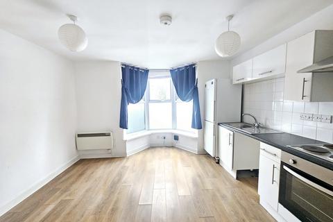 1 bedroom flat to rent, Bellevue Road, SOUTHAMPTON