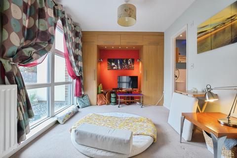 4 bedroom townhouse for sale, Norton Way, Poole