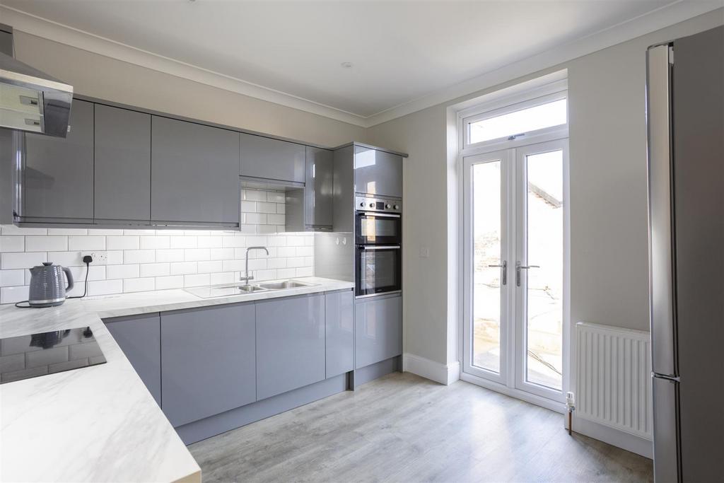 92 Clifton 9.jpg