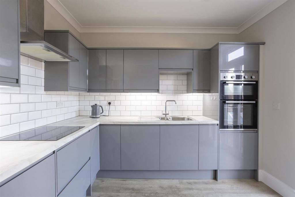 92 Clifton 10.jpg