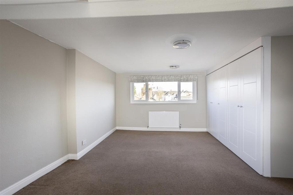92 Clifton 1.jpg