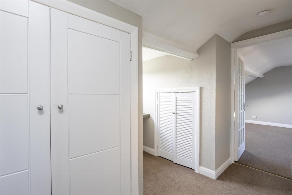 92 Clifton 4.jpg