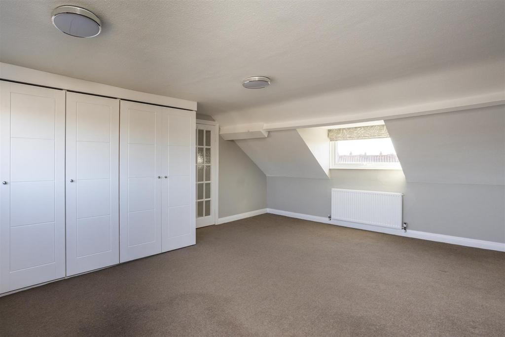 92 Clifton 3.jpg