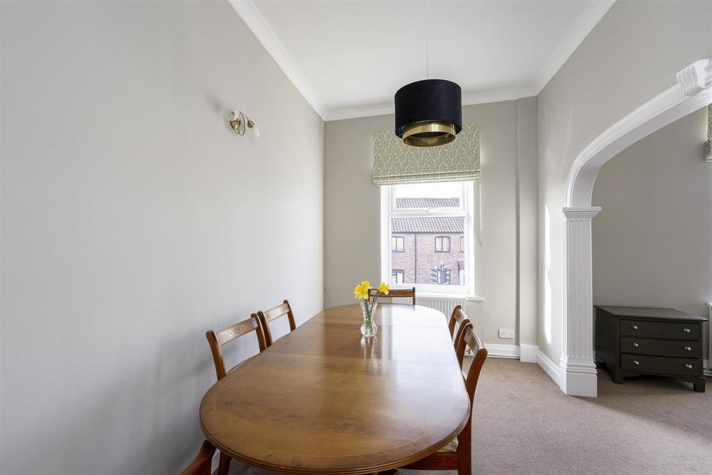 92 Clifton 15.jpg