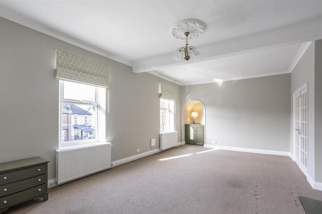 92 Clifton 12.jpg