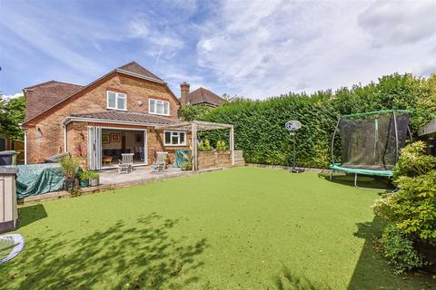 4 bedroom detached house for sale, Swift Close, Horndean