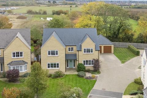 5 bedroom detached house for sale, Shutter Lane, Gotherington, Cheltenham, Gloucestershire, GL52