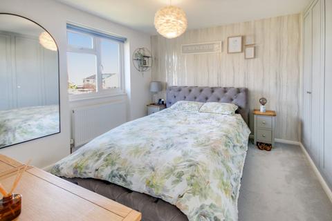 3 bedroom semi-detached house for sale, Hawarden Close, Crawley Down, RH10