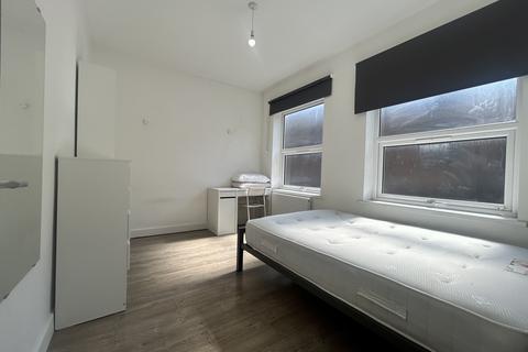 2 bedroom apartment to rent, Church Gate, LEICESTER