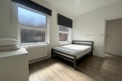 2 bedroom apartment to rent, Church Gate, LEICESTER