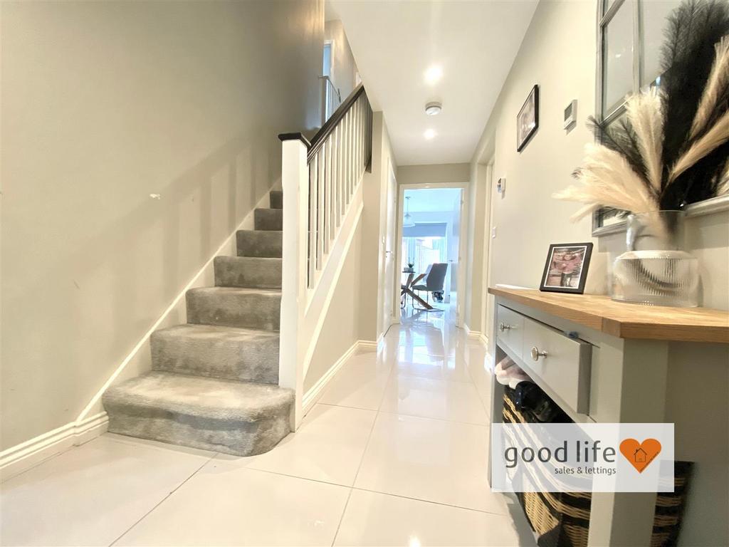 20260224 103937048 i OS12greenchapelway.jpg