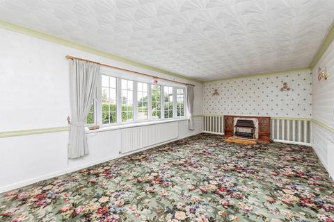 2 bedroom detached bungalow for sale, Broad Lane, Beal, Goole