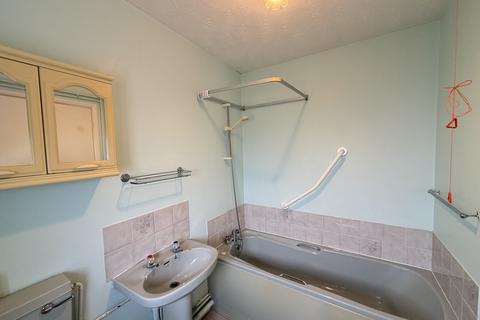 1 bedroom retirement property for sale, Manor Court Road, Witchford, Ely, Cambridgeshire