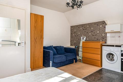 undefined, Flat 10 Foley Hall, 58-60 London Road, Reading, Berkshire, RG1 5AS
