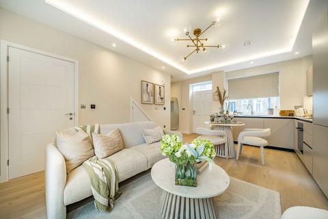 undefined, Warwick Road, London W5