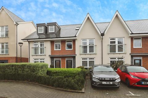 Adams Close, Poole