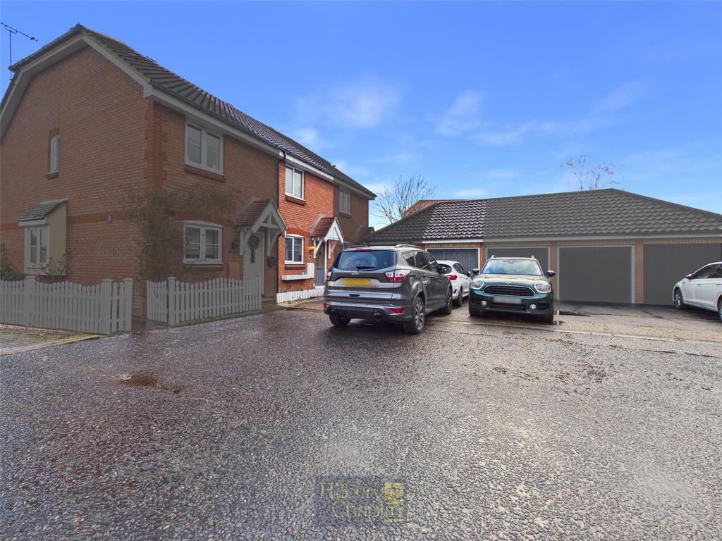 Light Front/Garage