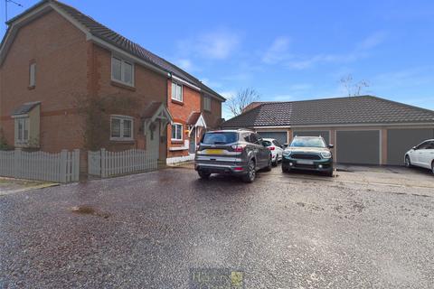 2 bedroom terraced house for sale, Handleys Chase, Laindon, Basildon, Essex, SS15
