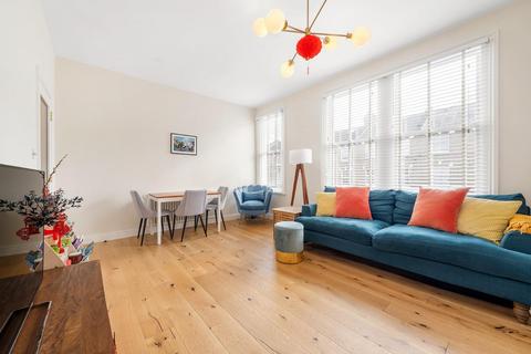 2 bedroom flat for sale, Santley Street, SW4