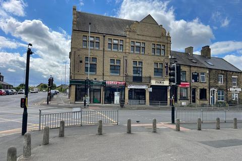 Office to rent, 372 Otley Rd Bradford BD2 4QR