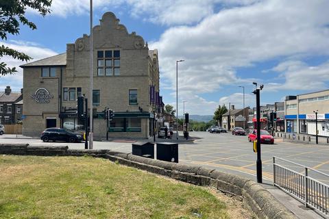 Office to rent, 372 Otley Rd Bradford BD2 4QR