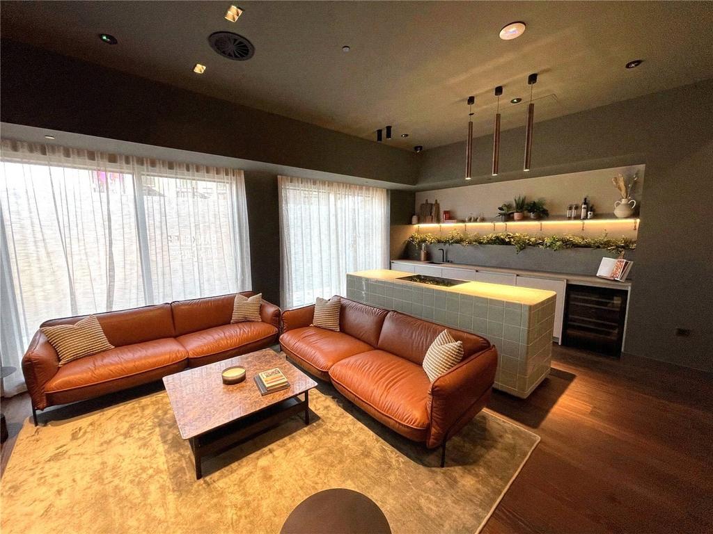 Residents Suites