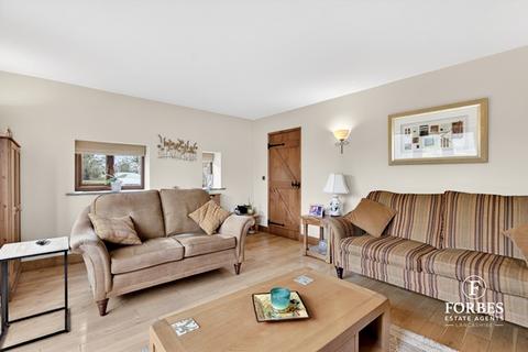3 bedroom semi-detached house for sale, Friths Court, Brindle PR5