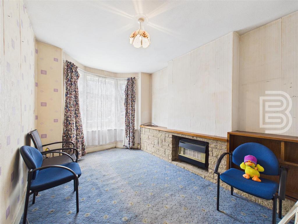 Living Room.jpg