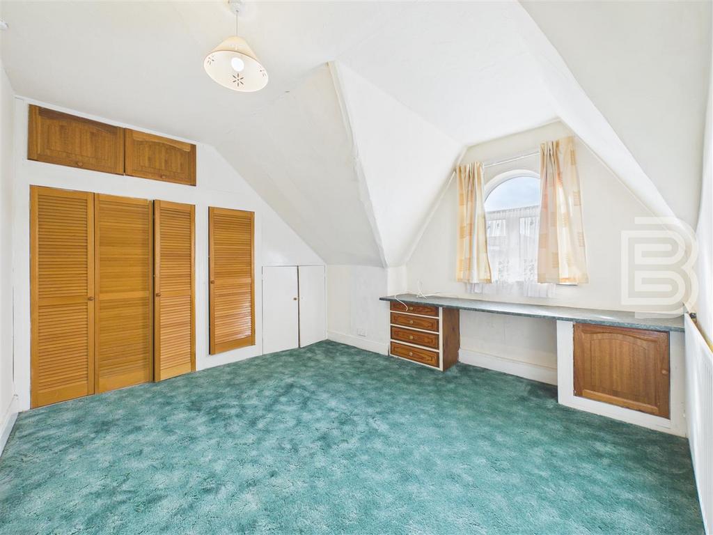 Bedroom 4.jpg