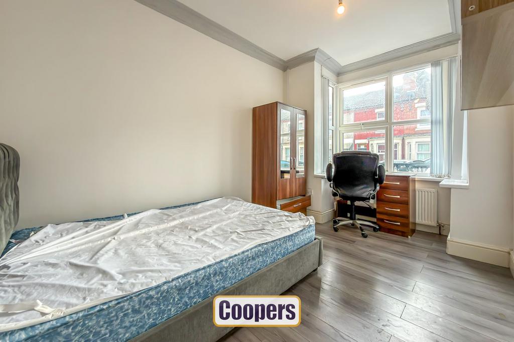 Front Reception Room/Bedroom 4