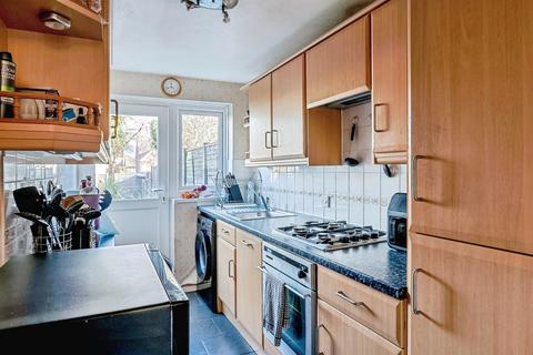 3 bedroom terraced house for sale, Galloway Road, Poole