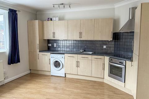 1 bedroom flat to rent, Chipstead Valley Road, Coulsdon CR5