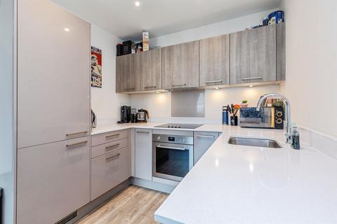 1 bedroom flat for sale, Ocean Drive, Gillingham