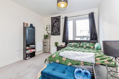 1 bedroom flat for sale, Ocean Drive, Gillingham