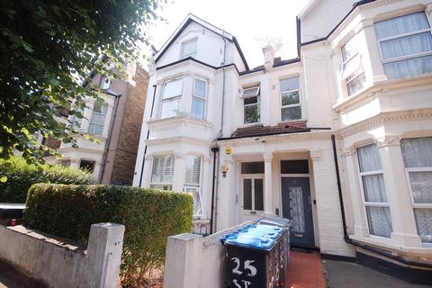 1 bedroom flat to rent, St Albans Road, Harlesden, London, NW10