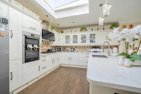 5 bedroom semi-detached house for sale, Grendon Way,  Bierton,  HP22
