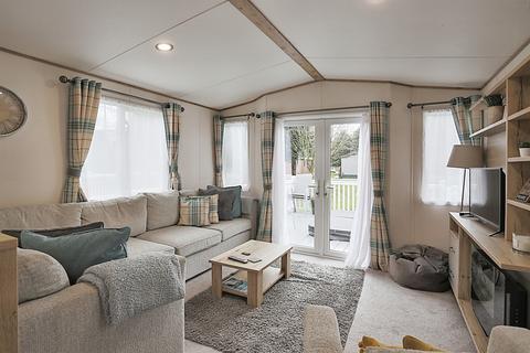 2 bedroom lodge for sale, Port Rush, Allerthorpe