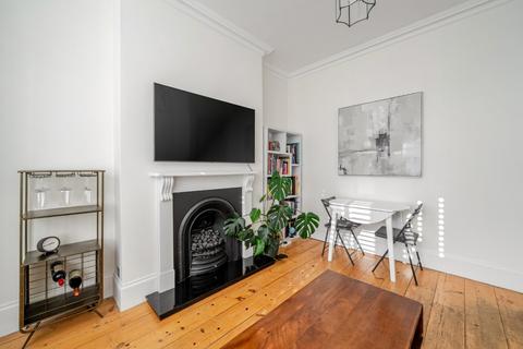 2 bedroom flat to rent, Donaldson Road, Queen's Park, London, NW6