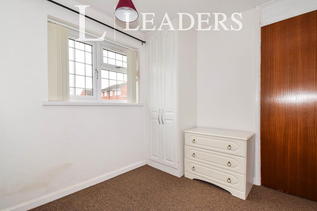 Second Bedroom (1)