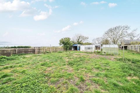 2 bedroom detached bungalow for sale, Edlington, Horncastle