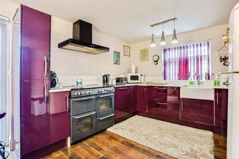 3 bedroom semi-detached house for sale, Cow Lane, Havercroft, WAKEFIELD