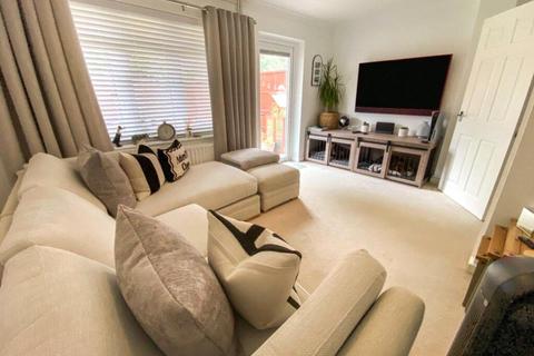 2 bedroom semi-detached house for sale, Lorraine Road, Camberley, Surrey, GU15