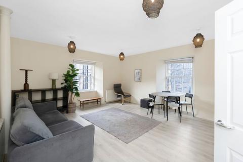2 bedroom flat to rent, 1816L Smiths Place, Edinburgh, EH6 8NT