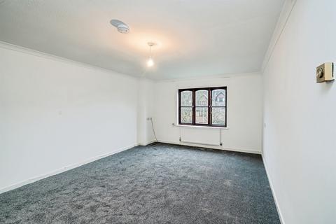 2 bedroom apartment for sale, Coulson Way, Burnham, Slough