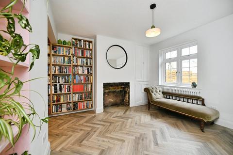 undefined, Cowley Drive, Brighton